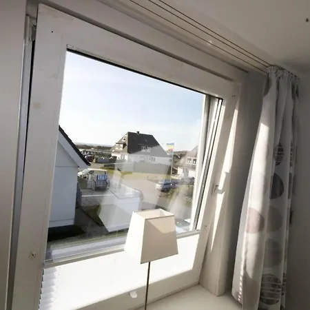 Hues Auert Tharep, 1 * Hörnum